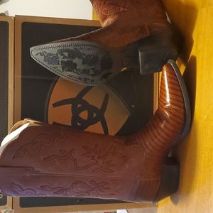 Ladies Arita boots cognac lizard print size 8.5